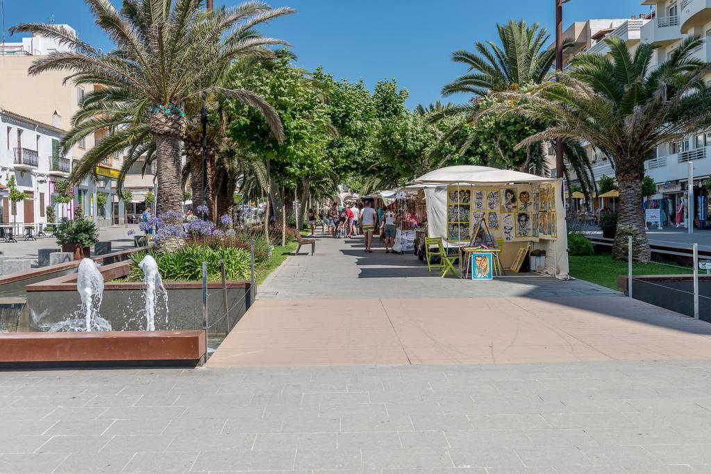 Pierre & Vacances Ros Ibiza Santa Eularia des Riu Eksteriør billede