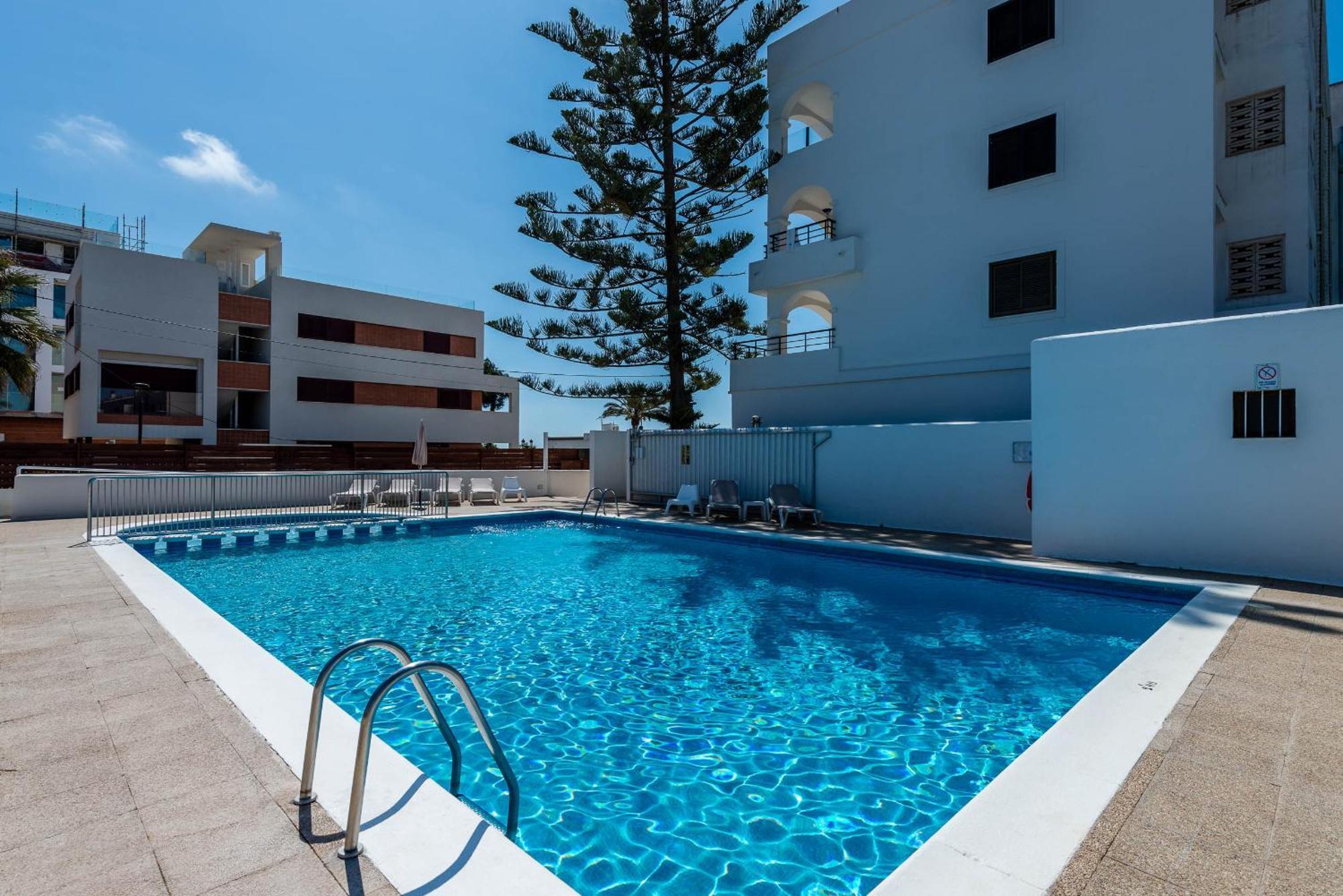 Pierre & Vacances Ros Ibiza Santa Eularia des Riu Eksteriør billede