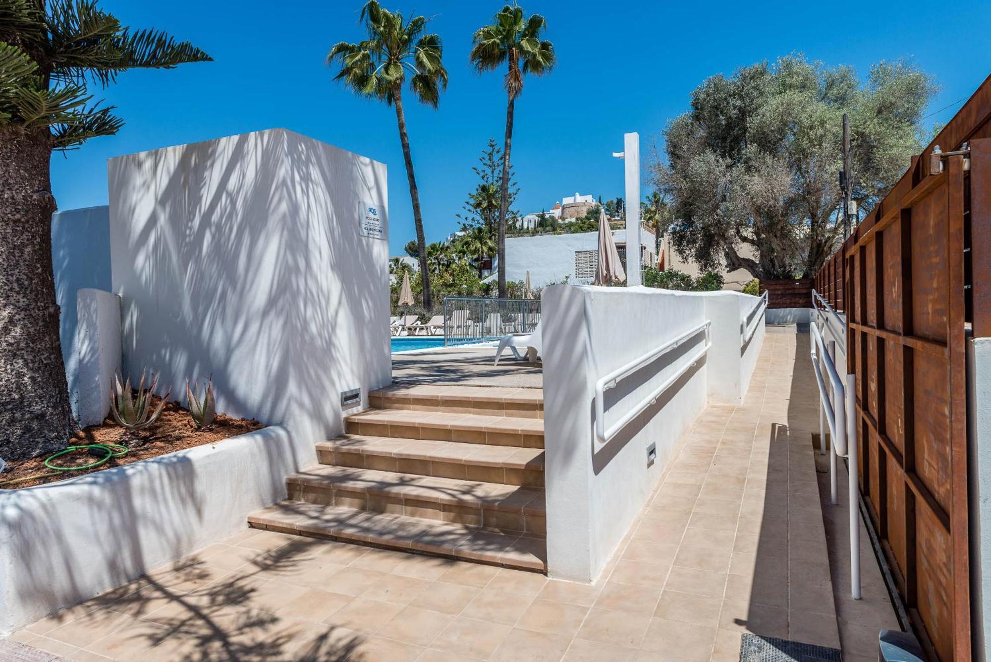 Pierre & Vacances Ros Ibiza Santa Eularia des Riu Eksteriør billede
