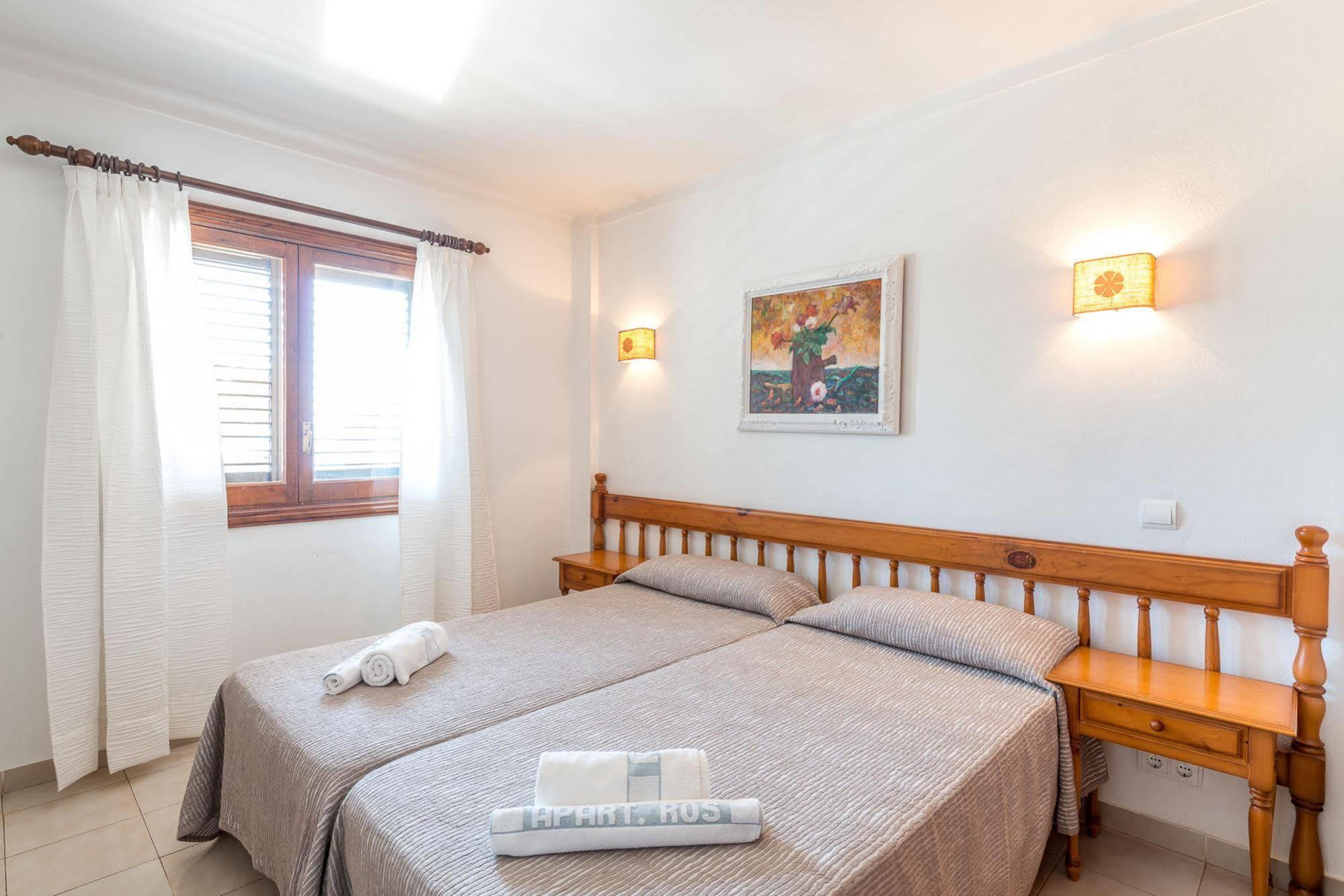 Pierre & Vacances Ros Ibiza Santa Eularia des Riu Eksteriør billede